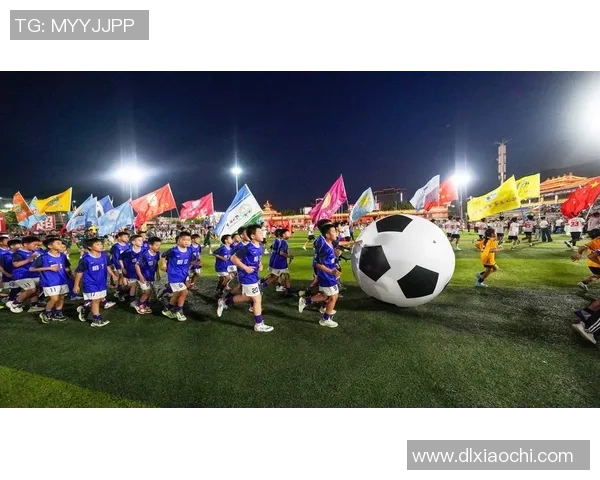 足球明星莅临贵州激情四溢球迷欢呼期待精彩对决